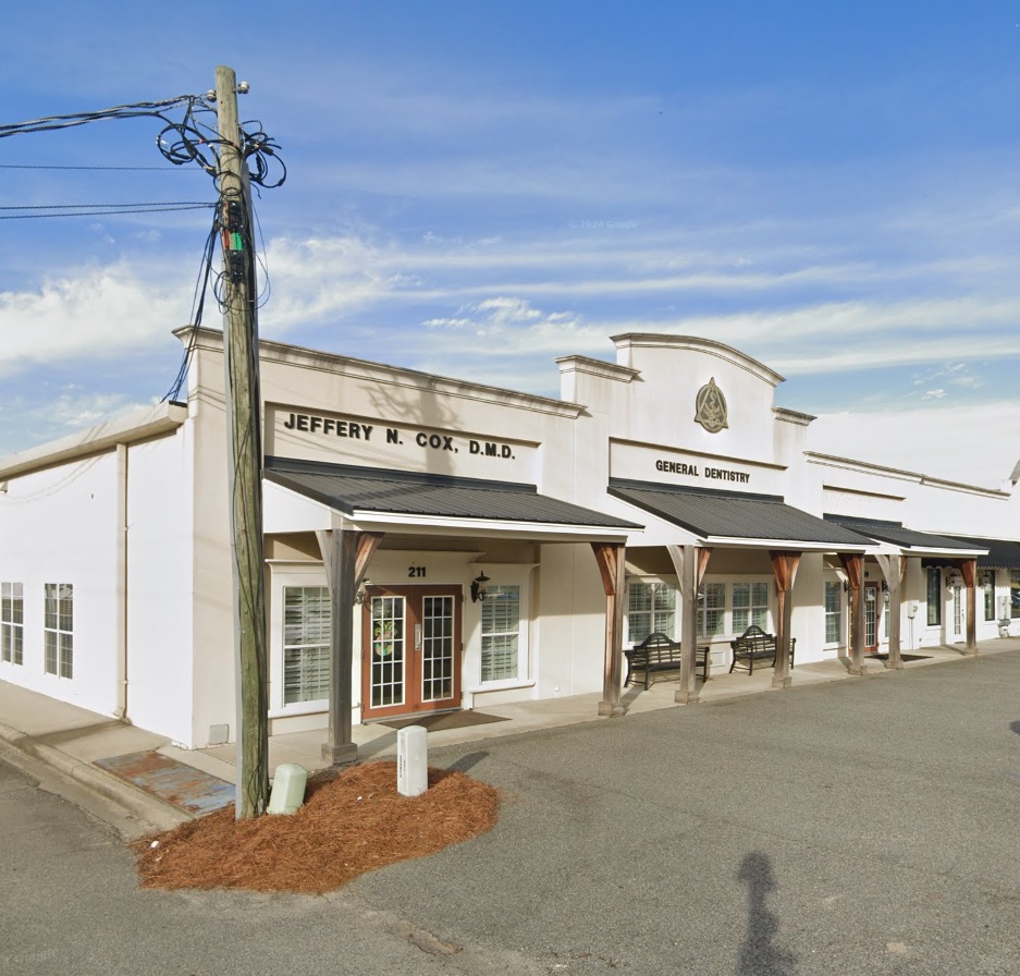 The front of our office on W McPherson Ave with the Jeffery N. Cox, D.M.D. sign